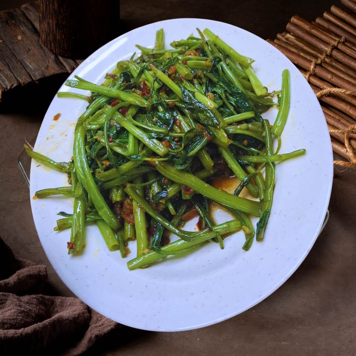 Stir Fry Sambal / Garlic Kang Kong